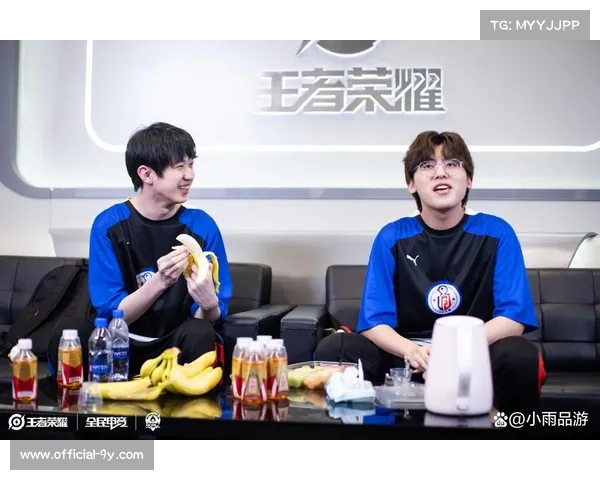 eStar两连败排名垫底，飞牛加盟未能改变队伍困境